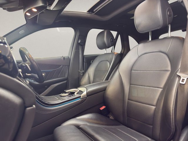 2017 Mercedes-Benz Glc 2L Amg Line 5dr - Photo 10