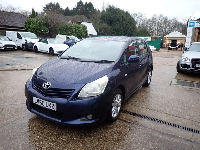 2010 TOYOTA VERSO - Photo 7