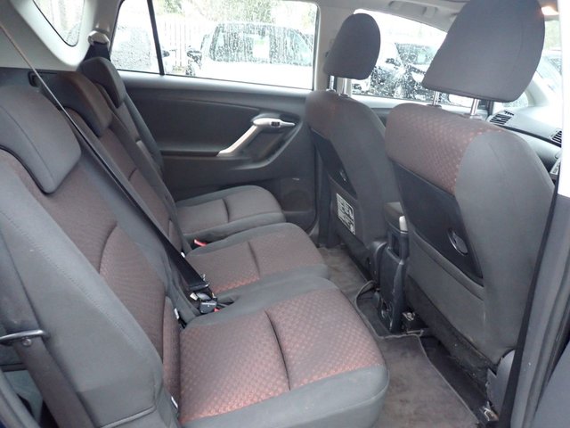 2010 TOYOTA VERSO - Photo 10