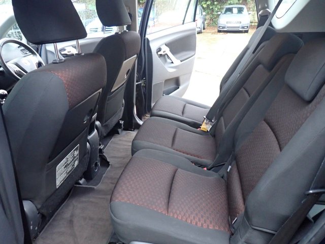 2010 TOYOTA VERSO - Photo 12