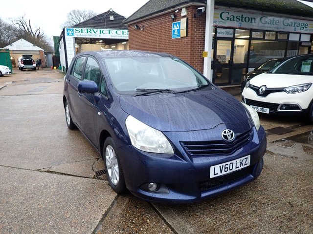 2010 TOYOTA VERSO
