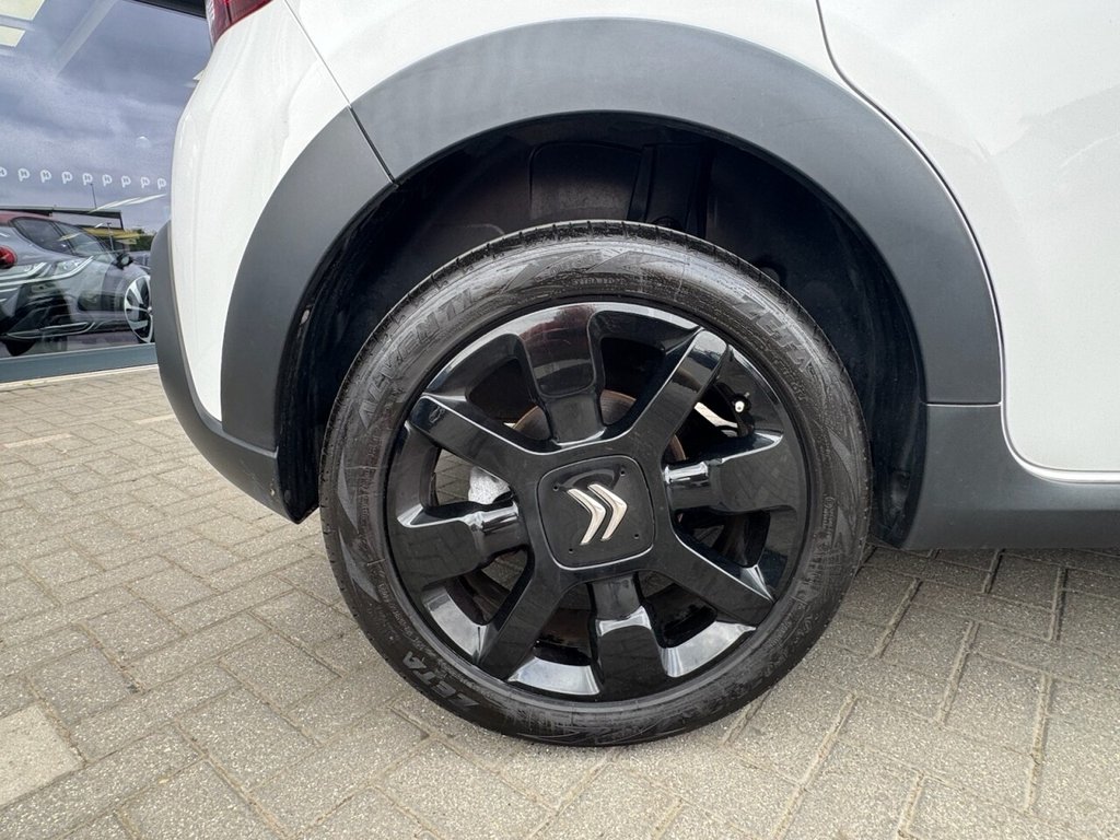 2017 Citroen C3 thumbnail 23