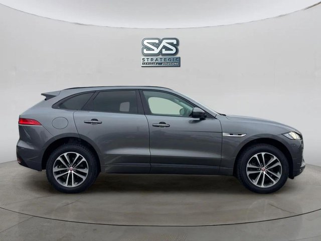2017 Jaguar F-Pace 2L R-Sport 5dr - Photo 3