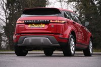 USED 2021 71 LAND ROVER RANGE ROVER EVOQUE 1.5 P300e 12.2kWh S SUV 5dr Petrol Plug-in Hybrid Auto 4WD Euro 6 (s/s) (309 ps) FIRENZE RED METALLIC PAINTWORK + SURROUND CAMERA + APPLE CARPLAY