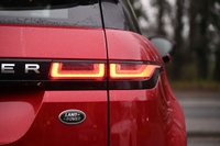 USED 2021 71 LAND ROVER RANGE ROVER EVOQUE 1.5 P300e 12.2kWh S SUV 5dr Petrol Plug-in Hybrid Auto 4WD Euro 6 (s/s) (309 ps) FIRENZE RED METALLIC PAINTWORK + SURROUND CAMERA + APPLE CARPLAY