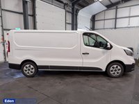 USED 2024 74 RENAULT TRAFIC 2.0 dCi Blue LL30 Advance Panel Van 5dr Diesel Manual L2 H1 Euro 6 (s/s) (130 ps) RENAULT WARRANTY 2027
