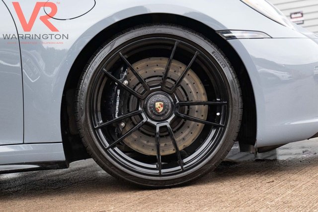 2023 PORSCHE 911 - Photo 8