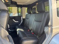 USED 2015 15 JEEP WRANGLER 2.8 CRD Overland SUV 4dr Diesel Auto 4WD Euro 5 (197 bhp) 