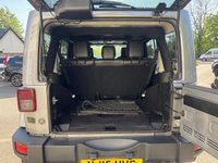 USED 2015 15 JEEP WRANGLER 2.8 CRD Overland SUV 4dr Diesel Auto 4WD Euro 5 (197 bhp) 