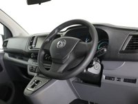 USED 2022 72 VAUXHALL Vivaro Life Electric 50kWh Combi MPV 5dr Electric Auto LWB (9 Seat, 11kW Charger) (136 ps) **9 SEATER AUTOMATIC**LWB