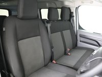 USED 2022 72 VAUXHALL Vivaro Life Electric 50kWh Combi MPV 5dr Electric Auto LWB (9 Seat, 11kW Charger) (136 ps) **9 SEATER AUTOMATIC**LWB