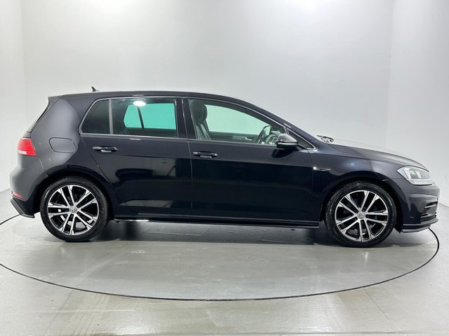 2019 Volkswagen Golf - Photo 9