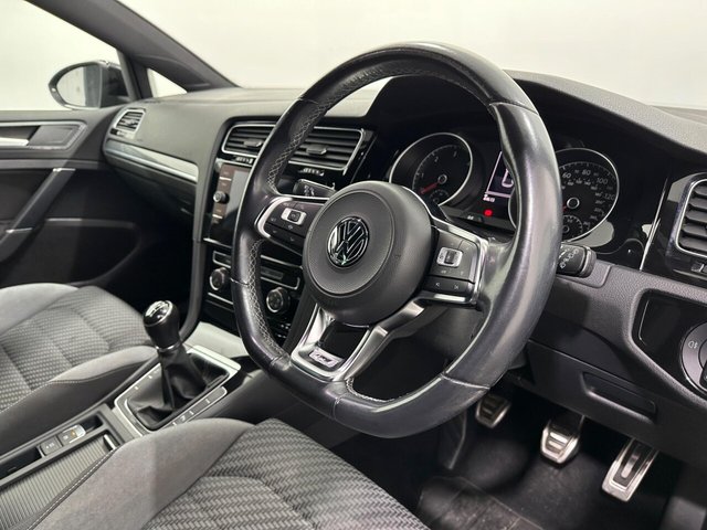 2019 Volkswagen Golf - Photo 10