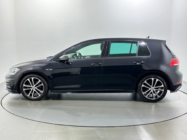 2019 Volkswagen Golf - Photo 5