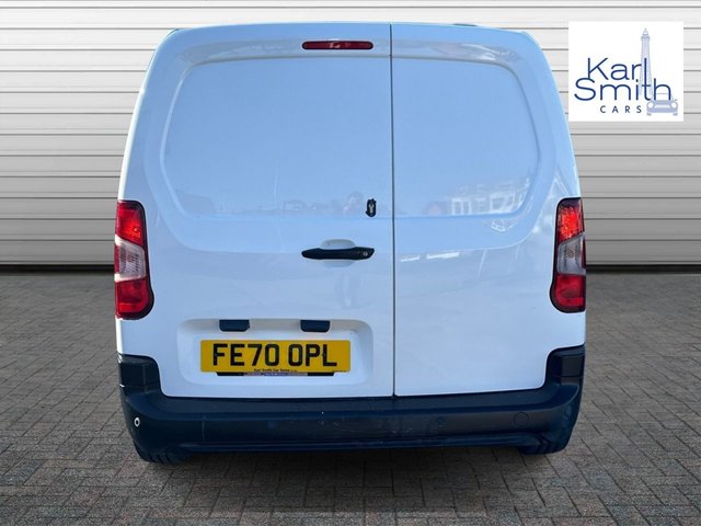 2020 Vauxhall Combo 1.5L Edition 4dr - Photo 7