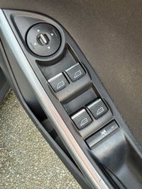 USED 2012 62 FORD FOCUS 1.6 Titanium Hatchback 5dr Petrol Powershift (125 ps) 