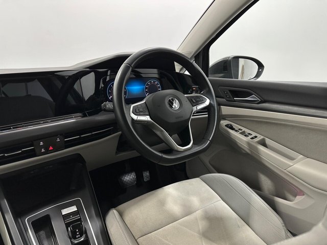 2021 Volkswagen Golf - Photo 11