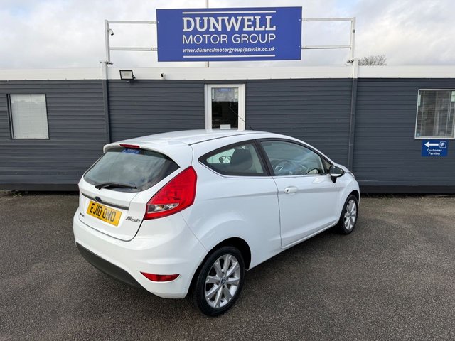 2010 Ford Fiesta 1.3L Zetec 3dr - Photo 6