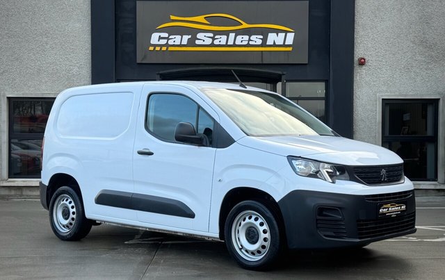 View our PEUGEOT PARTNER