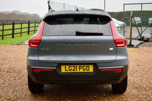 2021 VOLVO XC40 1.5h T5 Twin Engine Recharge 10.7kWh R-Design SUV 5dr Petrol Plug-in Hybrid Auto Euro 6 (s/s) (262 ps) - Photo 10