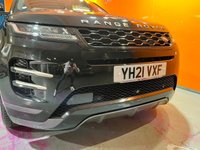 USED 2021 21 LAND ROVER RANGE ROVER EVOQUE 2.0 D165 R-Dynamic SUV 5dr Diesel Manual FWD Euro 6 (s/s) (163 ps) One Owner. 17" Alloys. Sensors