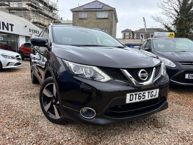 View our NISSAN QASHQAI