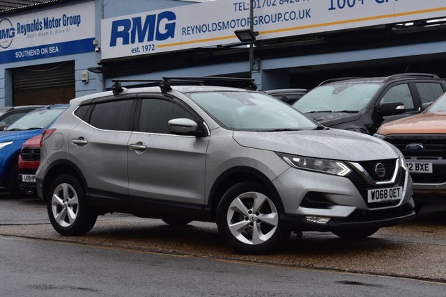 View our NISSAN QASHQAI