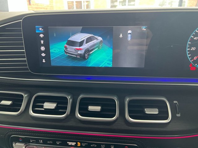 2022 Mercedes-Benz GLE - Photo 12