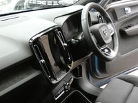 USED 2022 72 VOLVO XC40 Recharge 69kWh Plus SUV 5dr Electric Auto (231 ps) SAT NAV ANDROID APPLE CARPLAY HEATED SEATS CRUISE CONTROL PARKING SENSORS 1 OWNER SERVICE HISTORY WARRANTY