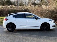 USED 2018 68 DS AUTOMOBILES DS 4 1.2 PureTech Performance Line Hatchback 5dr Petrol Manual Euro 6 (s/s) (130 ps) PANORAMIC ROOF, SAT NAV