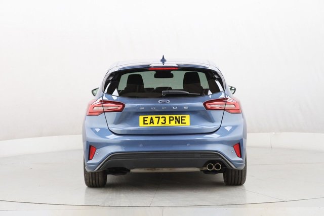 2023 Ford Focus 1L St-Line 5dr - Photo 9