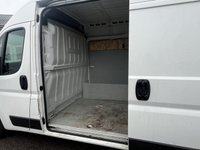 USED 2019 19 CITROEN RELAY 2.0 BlueHDi 35 Enterprise Panel Van 5dr Diesel Manual L2 High Roof Euro 6 (130 ps) This 2019 Citroen Relay presents an exceptional proposition with its remarkably low mileage of just 51,876 miles for its age, coupled with an MOT valid until June 2026. This 2.0 BlueHDi 35 Enterprise L2 High Roof model, registered in 2019, is powered by an efficient 2.0 litre Euro 6 diesel engine. As a BlueHDi 35 Enterprise variant, it benefits from the well appointed Enterprise trim level, offering a practical and reliable solution for your needs.
