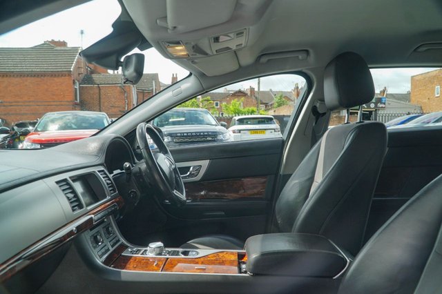 View our JAGUAR XF