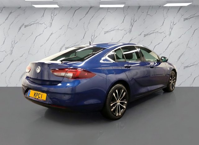 View our VAUXHALL INSIGNIA