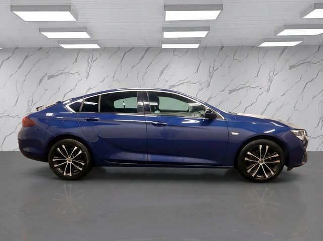 View our VAUXHALL INSIGNIA