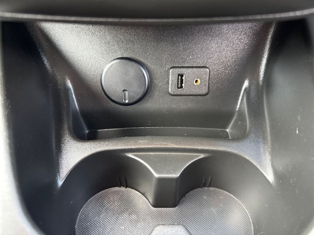 2015 VAUXHALL CORSA 1.3 CDTi ecoFLEX Design Hatchback 5dr Diesel Manual Euro 6 (s/s) (95 ps) - Photo 12