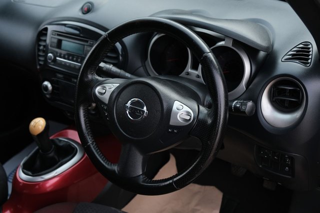 2010 NISSAN JUKE 2010 1.6 Acenta SUV 5dr Petrol Manual Euro 5 (117 ps) - Photo 10