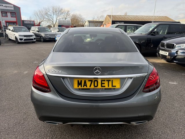 2020 MERCEDES-BENZ C-CLASS 2.0 C300d AMG Line Edition (Premium) Saloon 4dr Diesel G-Tronic+ Euro 6-1 OWNER FROM NEW FINISHED IN SELENITE GREY WITH BLACK LEATHER UPHOLSTERY-REVERSE CAMERA-ACTIVE PARK ASSIST-BLUETOOTH-CRUISE CONTROL-SATNAV-DAB RADIO-HEATED FRONT SEATS-ELECTRIC FOLDING MIRRORS-AUTOMATIC HIGH BEAM CONTROL-DYNAMIC LED HEADLIGHTS-AMBIENT LIGHTING-KEYLESS START-DUAL ZONE CLIMATE CONTROL - Photo 6