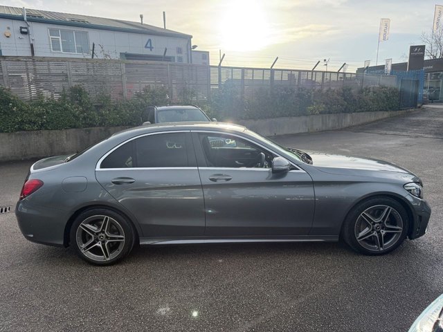 2020 MERCEDES-BENZ C-CLASS 2.0 C300d AMG Line Edition (Premium) Saloon 4dr Diesel G-Tronic+ Euro 6-1 OWNER FROM NEW FINISHED IN SELENITE GREY WITH BLACK LEATHER UPHOLSTERY-REVERSE CAMERA-ACTIVE PARK ASSIST-BLUETOOTH-CRUISE CONTROL-SATNAV-DAB RADIO-HEATED FRONT SEATS-ELECTRIC FOLDING MIRRORS-AUTOMATIC HIGH BEAM CONTROL-DYNAMIC LED HEADLIGHTS-AMBIENT LIGHTING-KEYLESS START-DUAL ZONE CLIMATE CONTROL - Photo 10