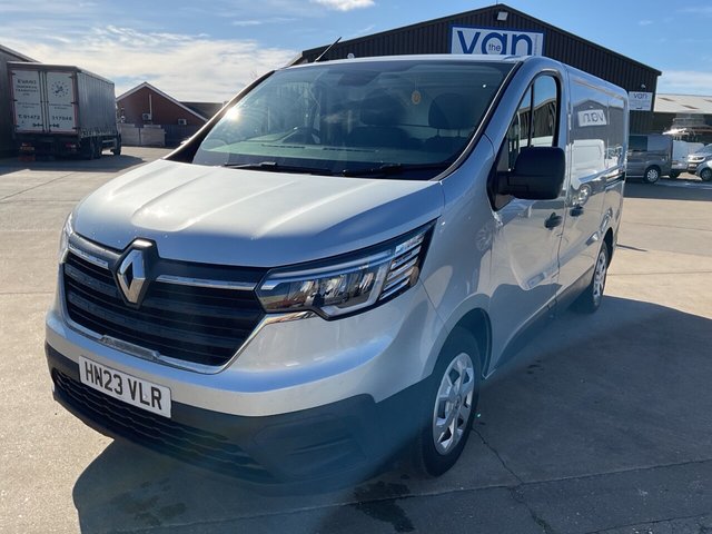 2023 RENAULT TRAFIC - Photo 9
