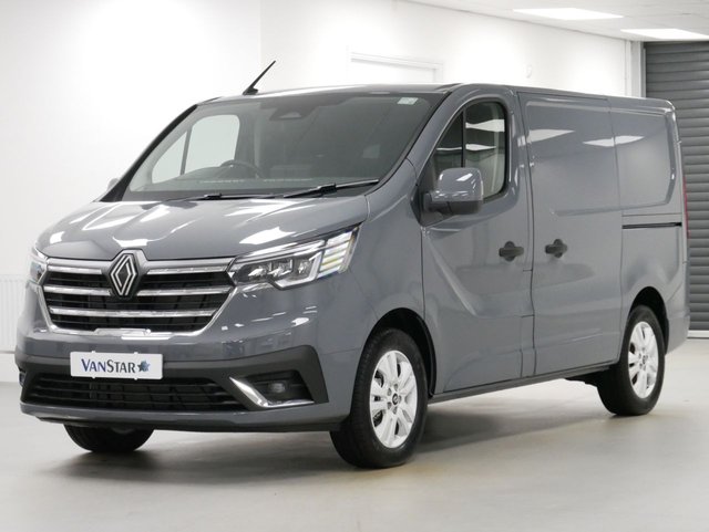 View our Renault Trafic SL30 2.0 BLUEDCI 130 BHP SWB EXTRA EDITION 