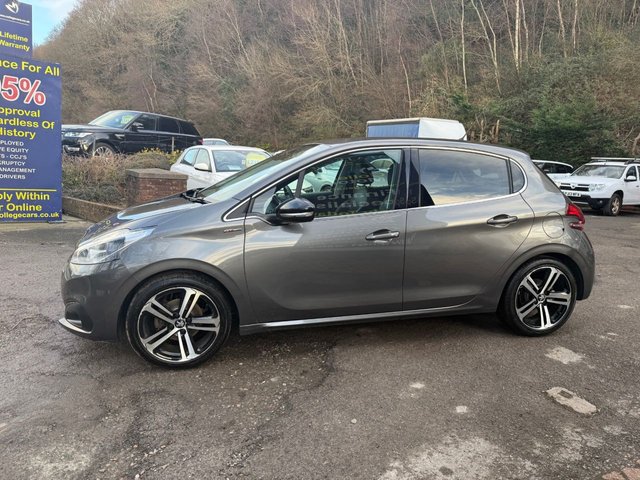2019 PEUGEOT 208 2019/69 1.5 BlueHDi GT Line Hatchback 5dr Diesel Manual Euro 6 (s/s) (100 ps), 2 Previous Owners, Only 46000 Miles - Photo 8