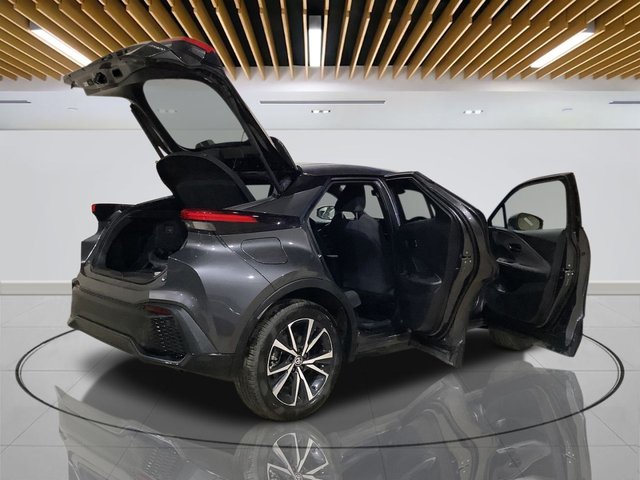 2024 Toyota C-HR 2L Design 5dr - Photo 9
