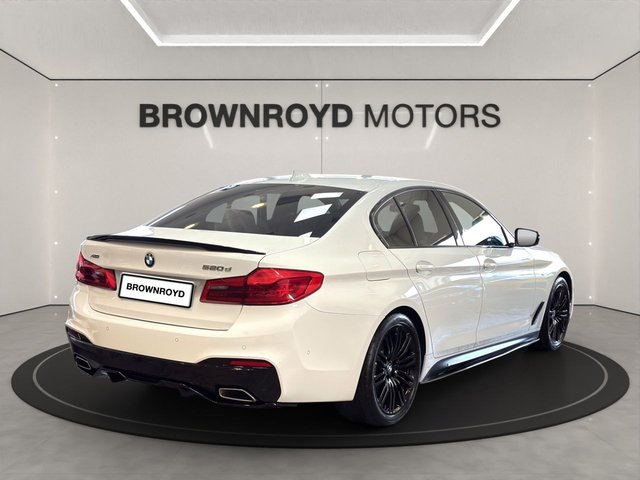 2020 BMW 5 Series 2L M Sport 4dr - Photo 11