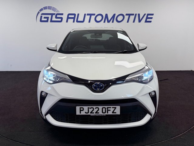 2022 TOYOTA C-HR - Photo 6