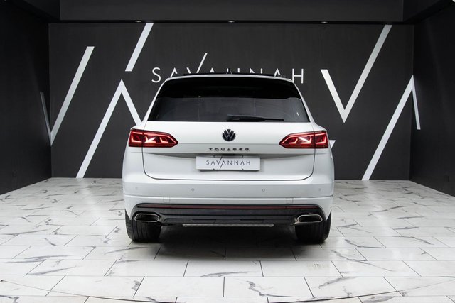 2021 VOLKSWAGEN TOUAREG - Photo 10
