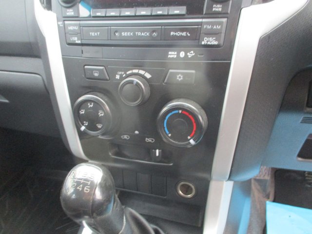 2017 ISUZU D-MAX 1.9 TD Eiger Pickup Double Cab 4dr Diesel Manual 4WD Euro 6 (164 ps) - Photo 11