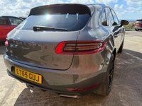 USED 2015 65 PORSCHE MACAN 2.0T SUV 5dr Petrol PDK 4WD Euro 6 (s/s) (237 ps) 