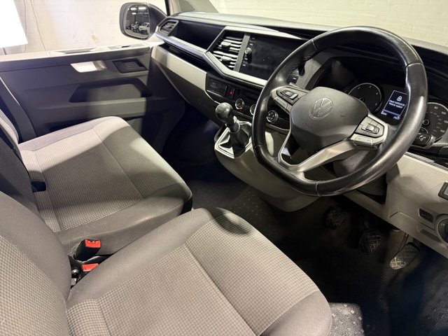 2021 VOLKSWAGEN TRANSPORTER - Photo 3