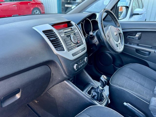 2016 KIA VENGA 1.4 2 MPV 5dr Petrol Manual Euro 6 (s/s) (89 bhp) - Photo 9